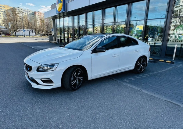 Volvo S60 cena 82790 przebieg: 88000, rok produkcji 2017 z Warszawa małe 301